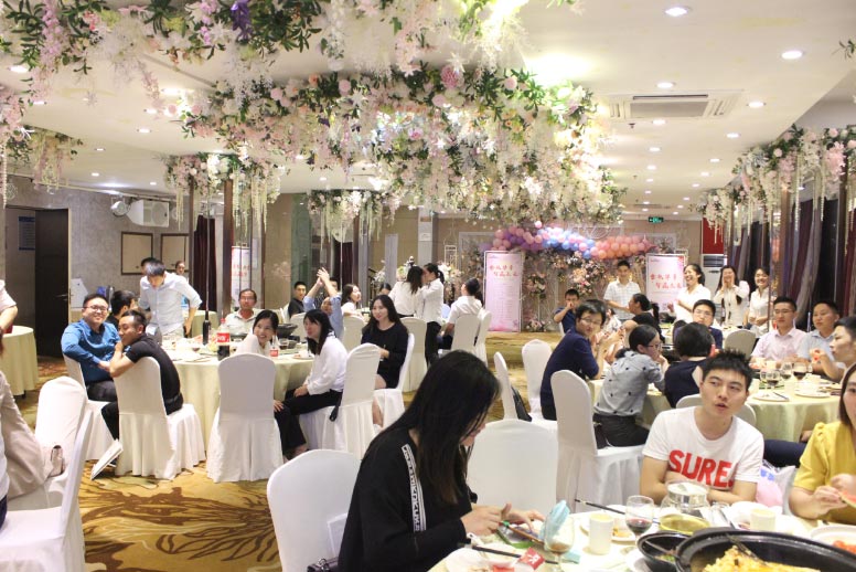 金秋華章 智贏未來——2019百度營銷教育行業(yè)客戶中秋聯(lián)誼會(huì)圓滿落幕！